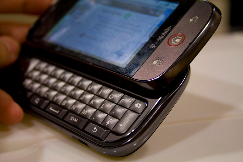 Illustration for article titled Motorola Cliq Review